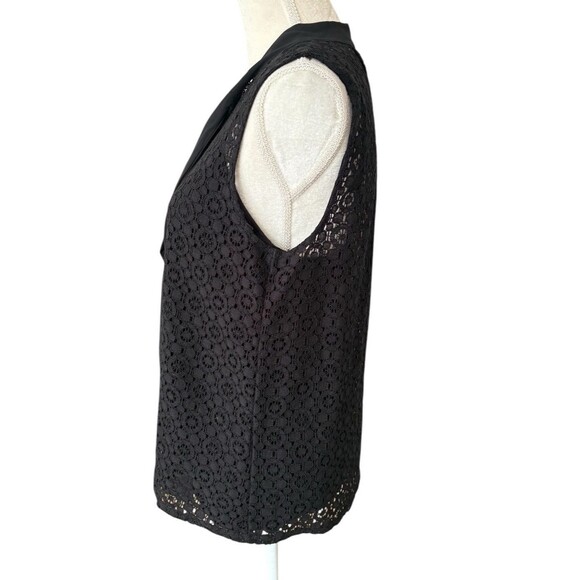 Banana Republic Sleeveless Lace Top Built in Neck Tie Women's Med Black Lined - Picture 3 of 13